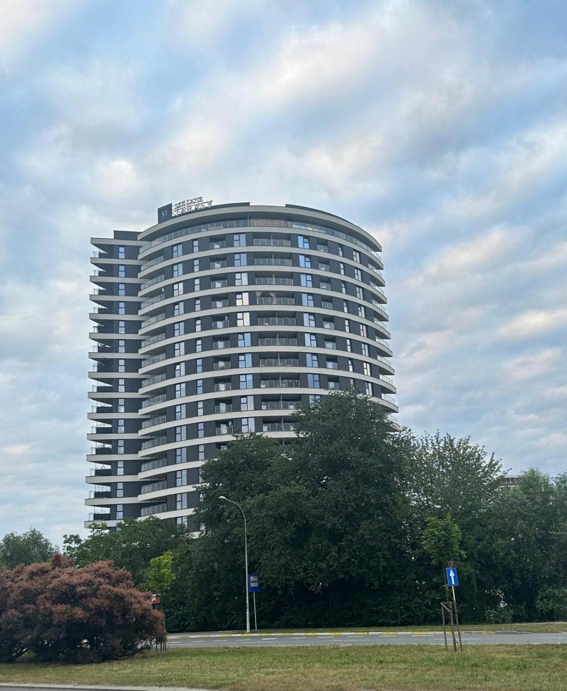 Premium Apartments Rzeszow Gold Εξωτερικό φωτογραφία